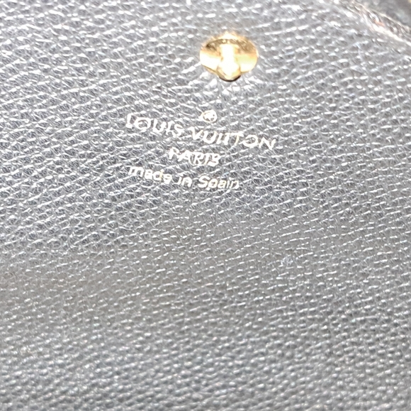 LV Wallet - Picture 11 of 14